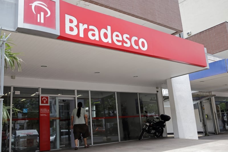 Banco avalia que resultados indicam que as incertezas do cenário econômico brasileiro