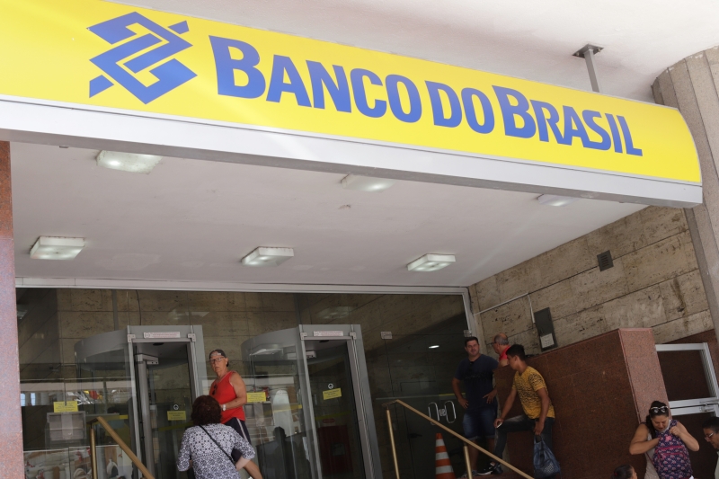 Duas em cada cinco cidades do país estão sem agências bancárias desde 2013