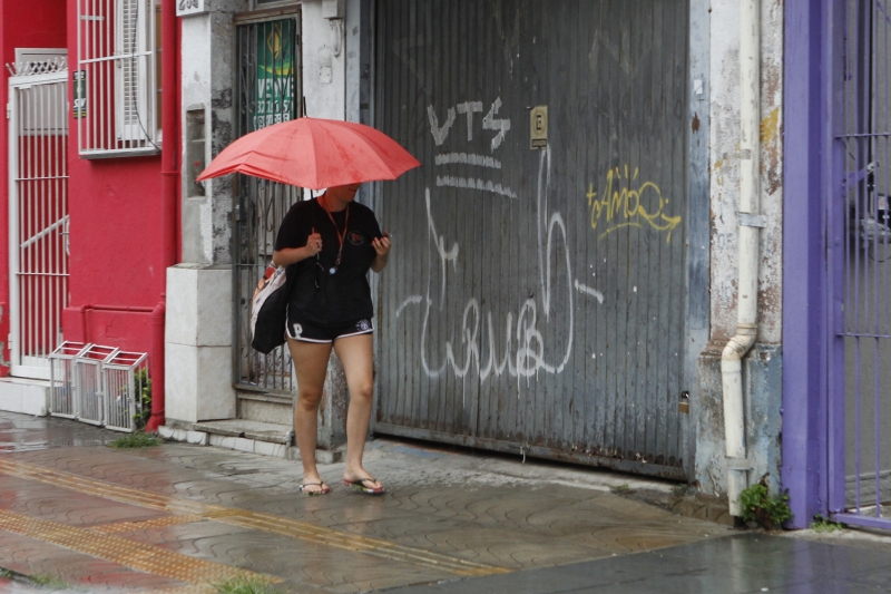 Em Porto Alegre, o tempo fica nublado, também com chance de chuva isolada