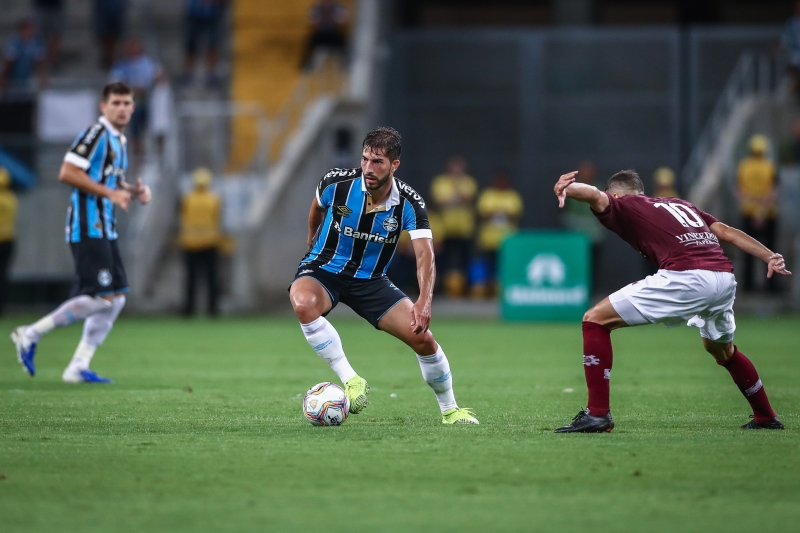 Noite foi marcada pela estreia de Lucas Silva, Vanderlei e Victor Ferraz