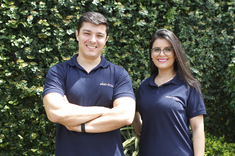 Renan e Karine produzem para Salton, Docile, Taurus e outras marcas
