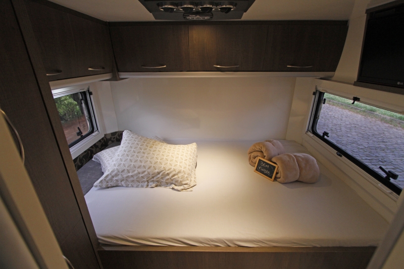 Jornalista transformou um motorhome no projeto Vinhos Por Aí. Ela leva turistas à Serra para visitar vinícolas. Foto: LUIZA PRADO/JC