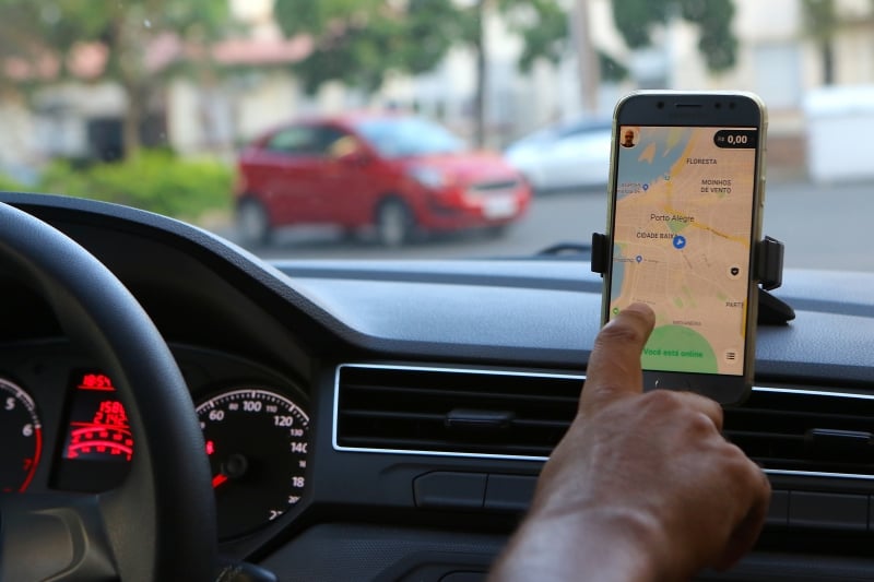 Proposta é para que motoristas tenham apenas 20% dos rendimentos tributados