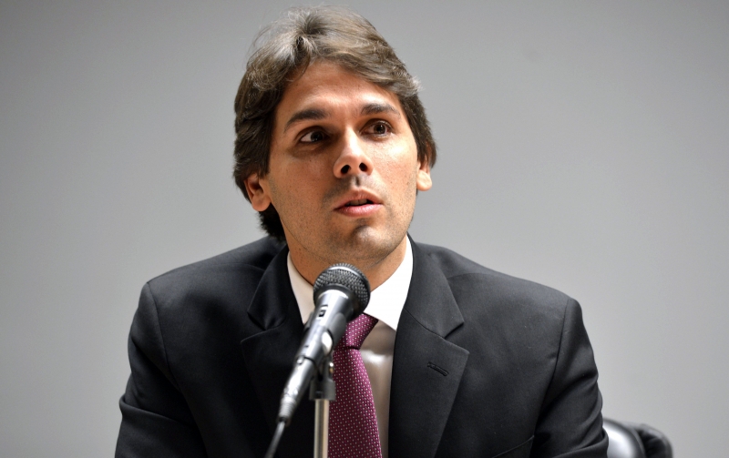 Renato Vieira deixa o cargo em meio à crise do órgão