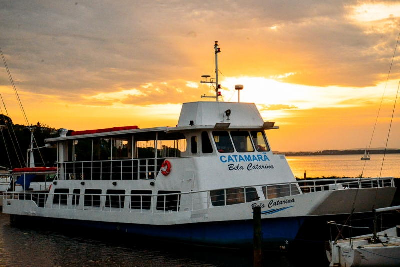 Barco Bela Catarina percorrerá o Guaíba em viagem guiada por uma hora e meia