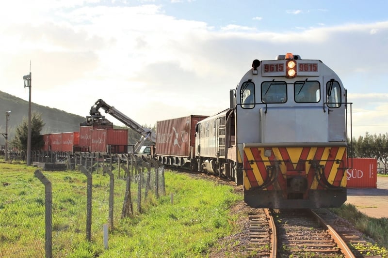 Objetivo do governo é buscar investimentos mundiais para modernizar modais ferroviário e rodoviário