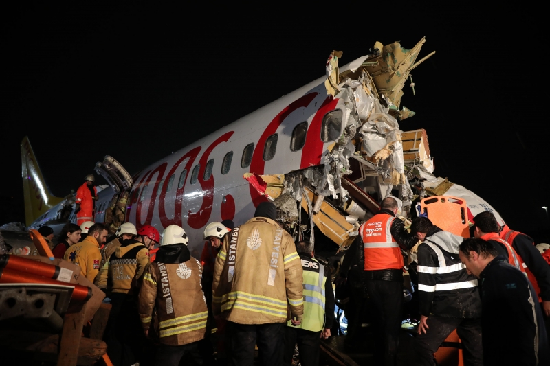 Ministério dos Transportes informou que a aeronave transportava 177 passageiros 