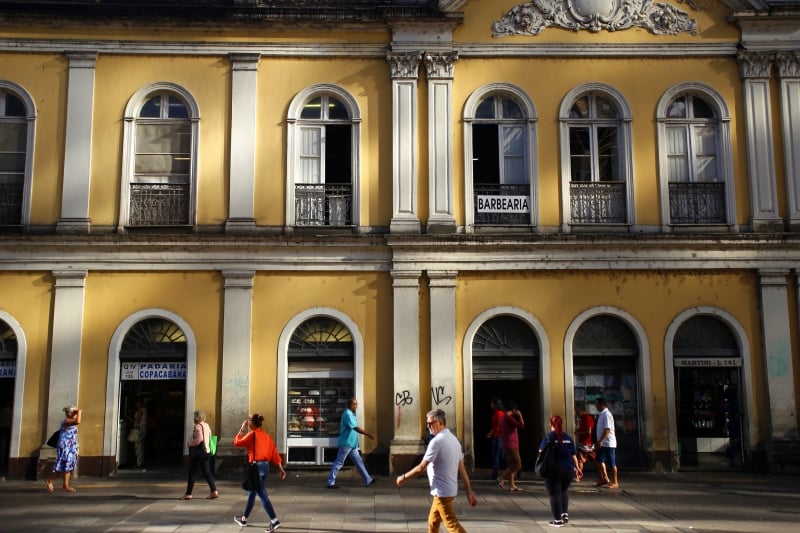 Mercado Público de Porto Alegre passa a abrir das 9h às 17h a partir desta sexta-feira (20)
