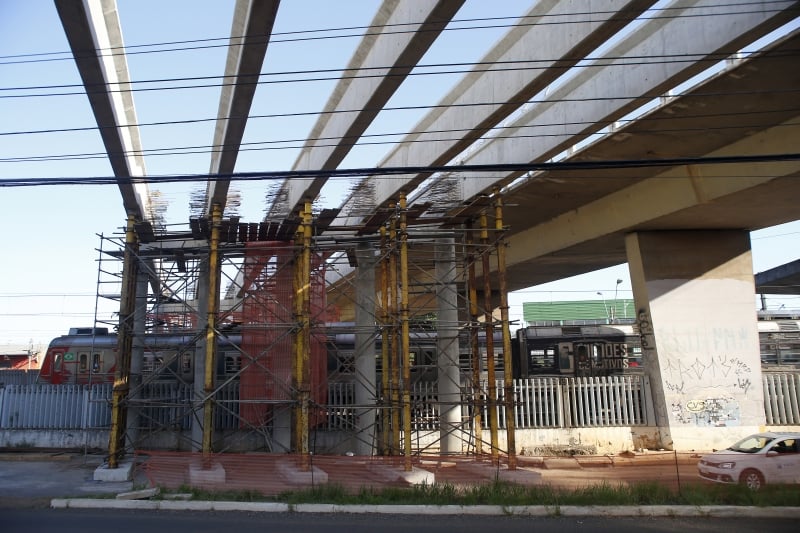 índice relativo a Materiais, Equipamentos e Serviços arrefeceu de 0,71% para 0,35%