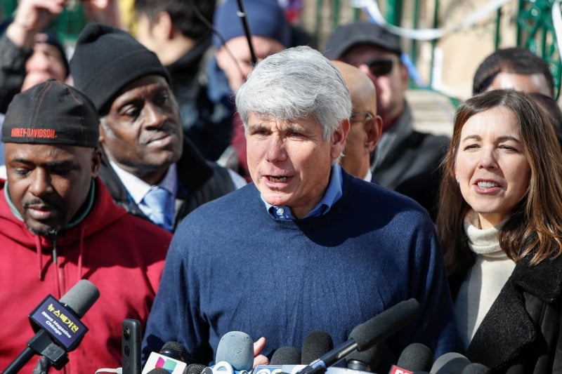 Rod Blagojevich, ex-governador de Illinois, condenado a 14 anos, foi um dos beneficiados