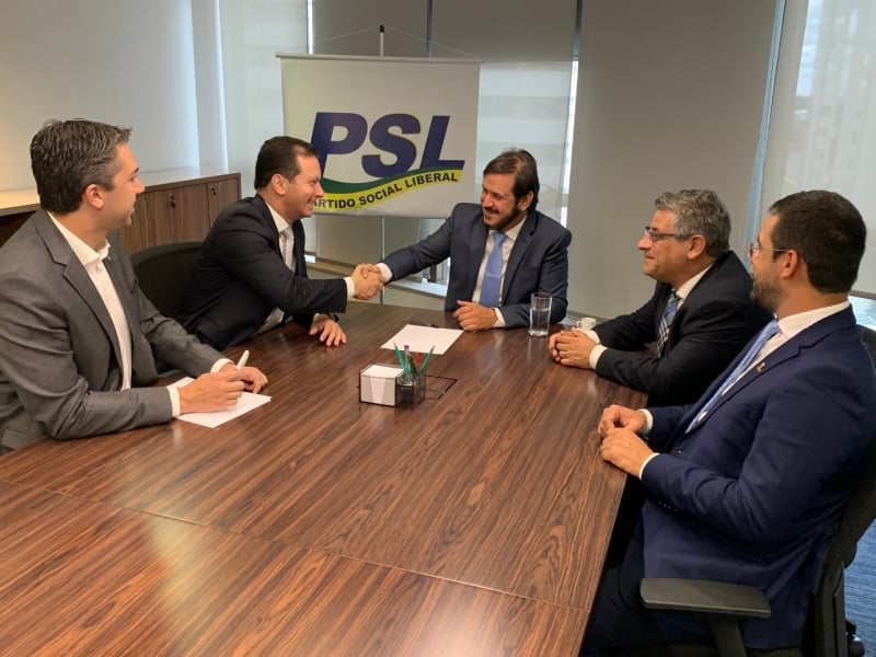 Prefeito Nelson Marchezan Júnior se reúne com representantes do PSL 