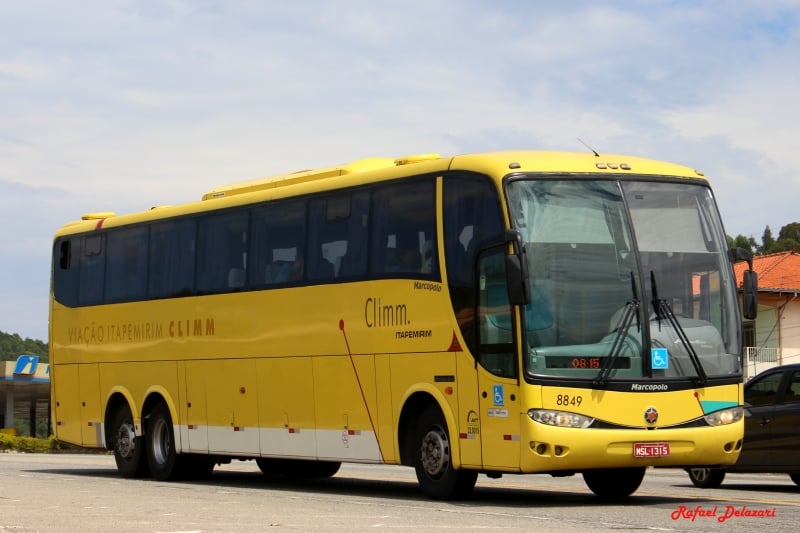 Famosa pelos ônibus amarelinhos, companhia possui atualmente uma frota de 573 veículos