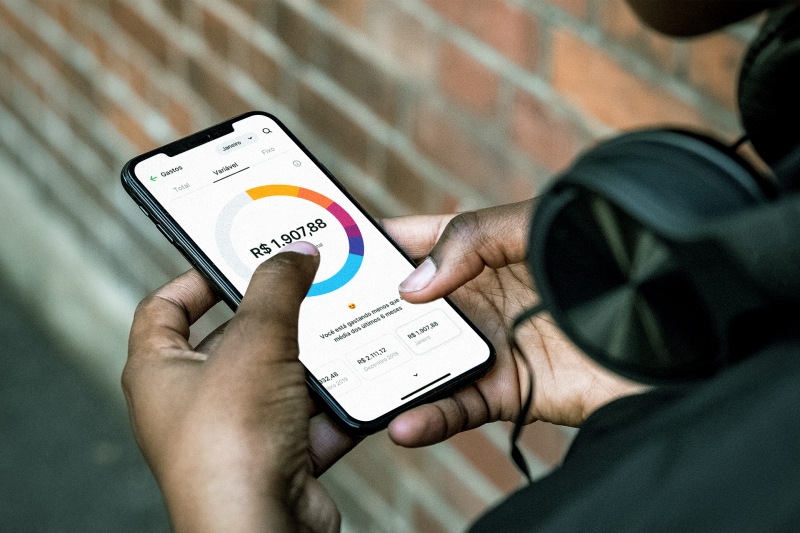 Clientes de diversos bancos tradicionais e fintechs podem se conectar ao app