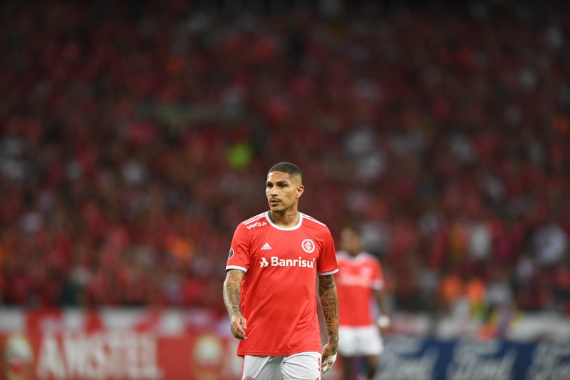 O time de Guerrero (foto) exibiu a atuação que o torcedor colorado sonhava há algum tempo