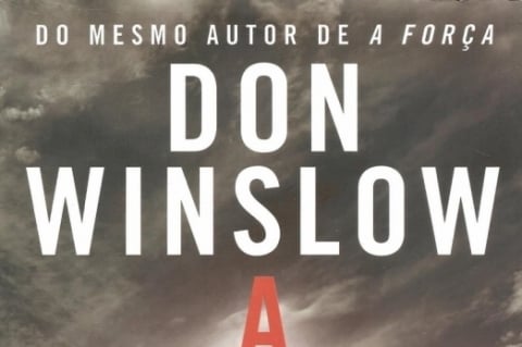 Embora seja obra de ficção, o livro tem elementos que se confundem com um livro-reportagem