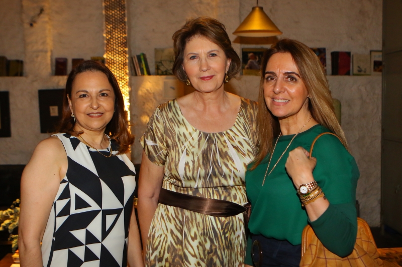 Vera Bernardes, Nelma Gallo e Andrea Paglioli, lideranças da Liga Feminina de Combate ao Câncer 