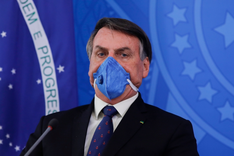 Bolsonaro chamou de 'gripezinha' doença que já matou 18 pessoas e contaminou 1.128 pessoas