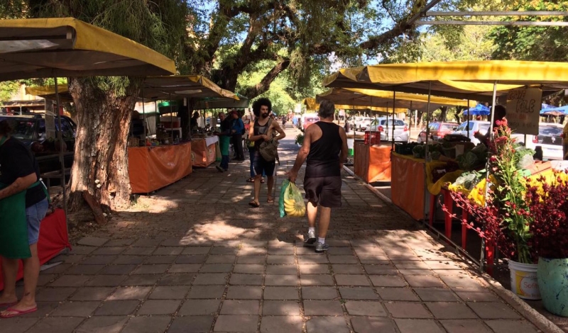 Feiras ecológicas que ocorrem na rua José Bonifácio acabaram ficando esvaziadas no sábado