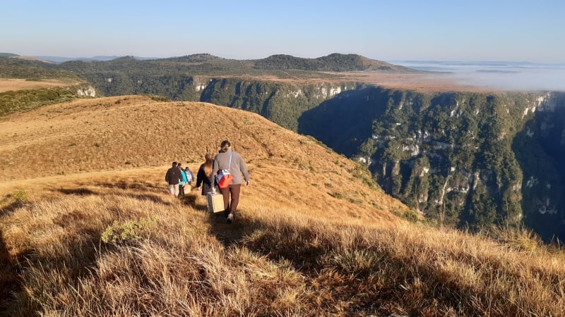 A ideia é mostrar o Estado como opção de turismo de aventura em meio à natureza, com destinos como os parques nacionais da Serra Geral e dos Aparados da Serra