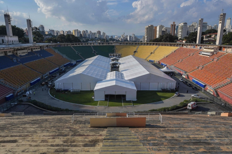 São Paulo registrou, neste domingo, o primeiro óbito no hospital de campanha montado no estádio Pacaembu 