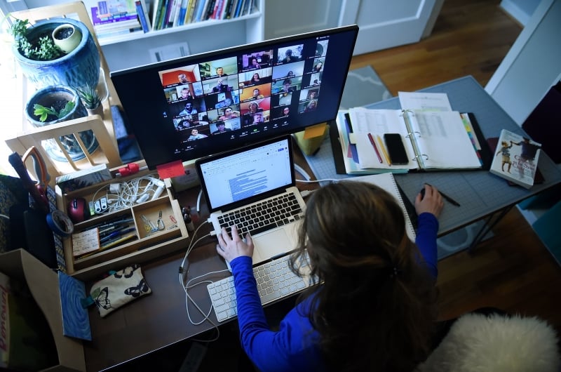 Participa&ccedil;&atilde;o feminina no home office &eacute; mais que o dobro da masculina