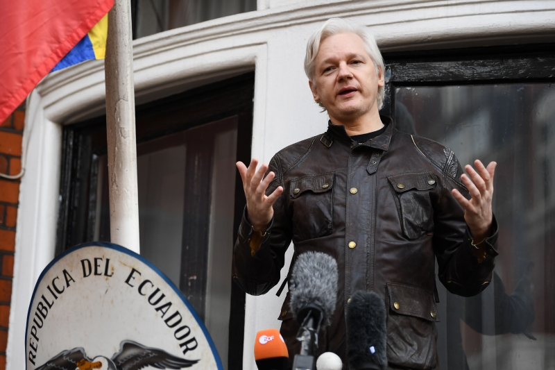 Julian Assange, fundador do WikiLeaks, está sob custódia no Reino Unido desde abril de 2019