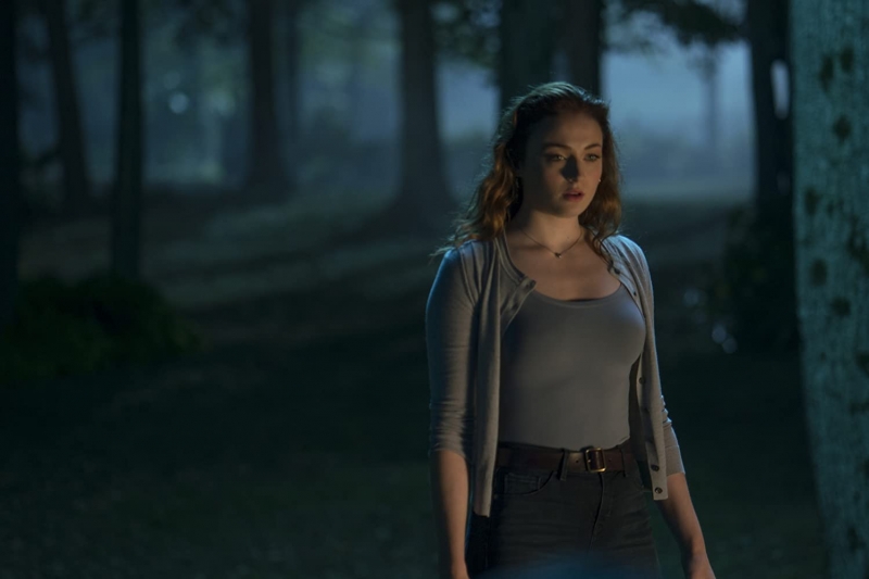 Atriz Sophie Turner interpreta Jean Grey na franquia 'X-Men'