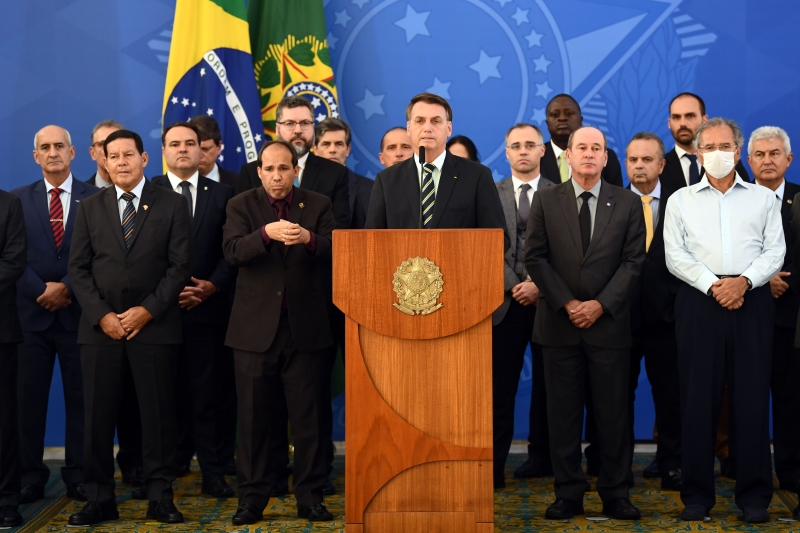 Tendência é que Bolsonaro faça uma cisão no M. da Justiça e crie a pasta da Segurança Pública