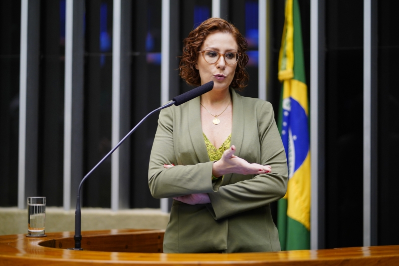 Deputada federal Carla Zambelli trocou farpas com o governador João Doria