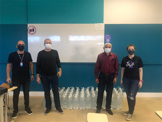 Destilado apreendido pela Receita será usado em prol dos recicladores de Passo Fundo