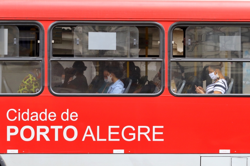 O que é exigência em Porto Alegre passa a valer em todo o Estado e mais meios de transporte