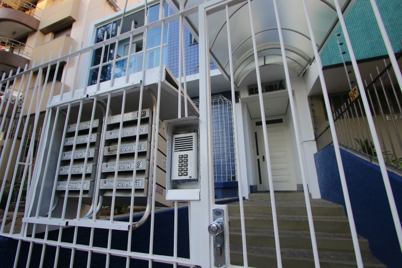 Churrasqueiras compartilhadas de condomínios devem continuar fechadas