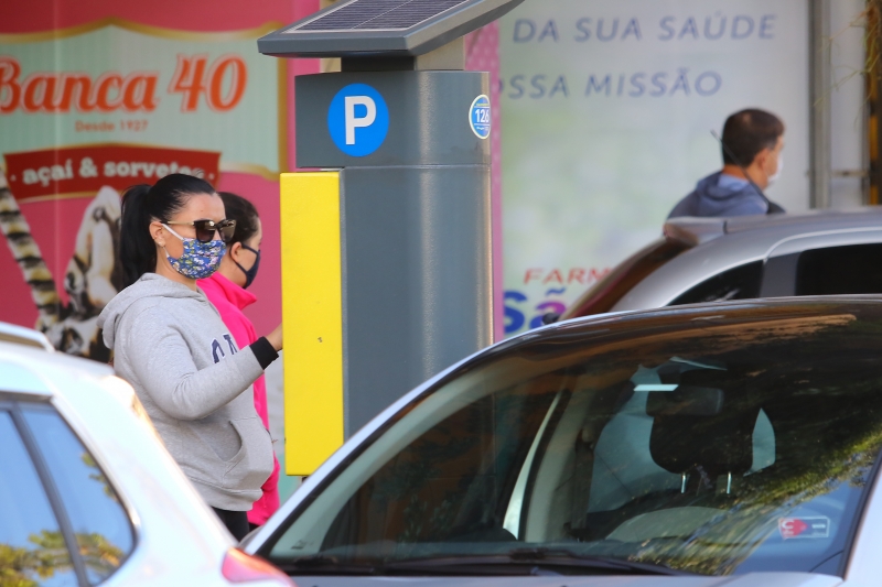 Já a Área Azul ganhará mais mil vagas em ruas e avenidas de três bairros da Capital 