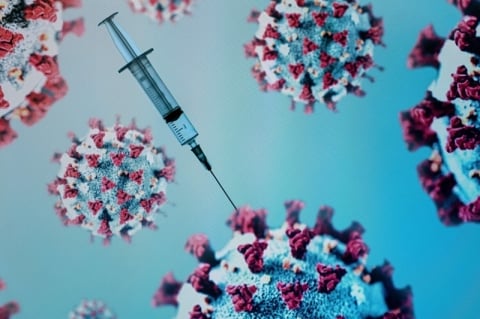 Um dia após anúncio de vacina, Rússia altera dados sobre testes em base internacional