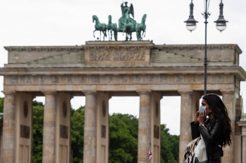 Regiões da Alemanha desafiam Berlim e querem desconfinamento total