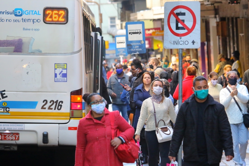 APM entrevistou mais de 2 mil profissionais da saúde em todo o país