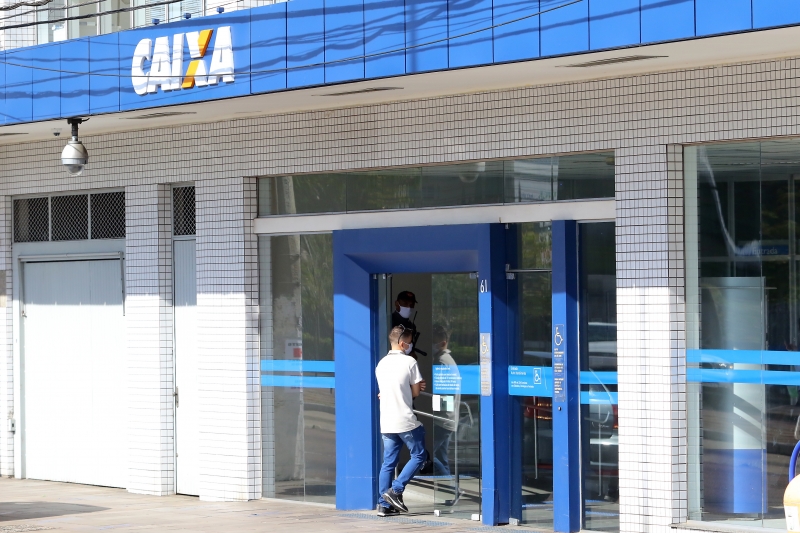 Pelo texto do decreto, pagamentos serão disponibilizados a partir de sábado e vão até setembro