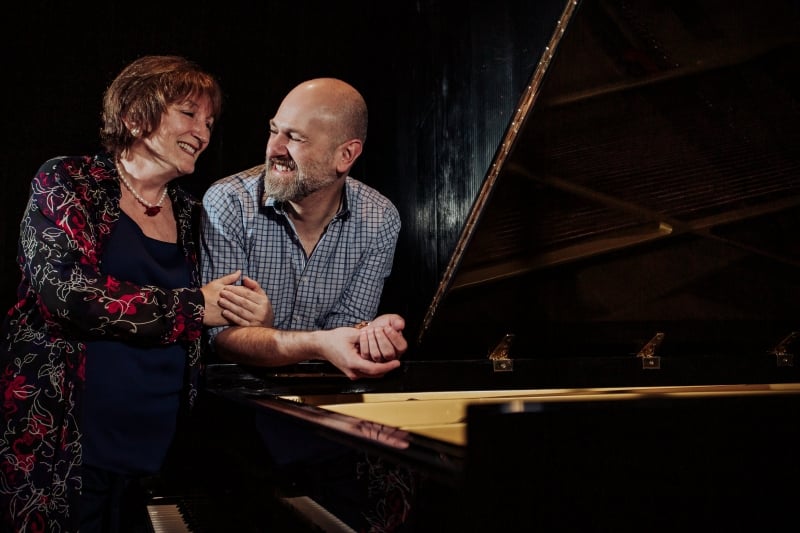 Olinda Allessandrini e Tiago Halewicz homenageiam Beethoven na estreia de projeto do Instituto Ling