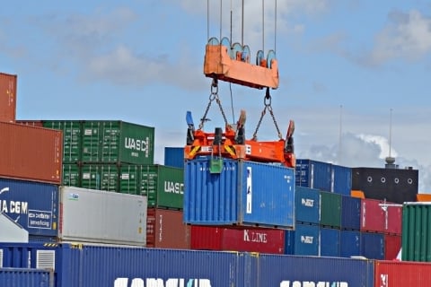 Indústria gaúcha exporta 22,3% menos no semestre