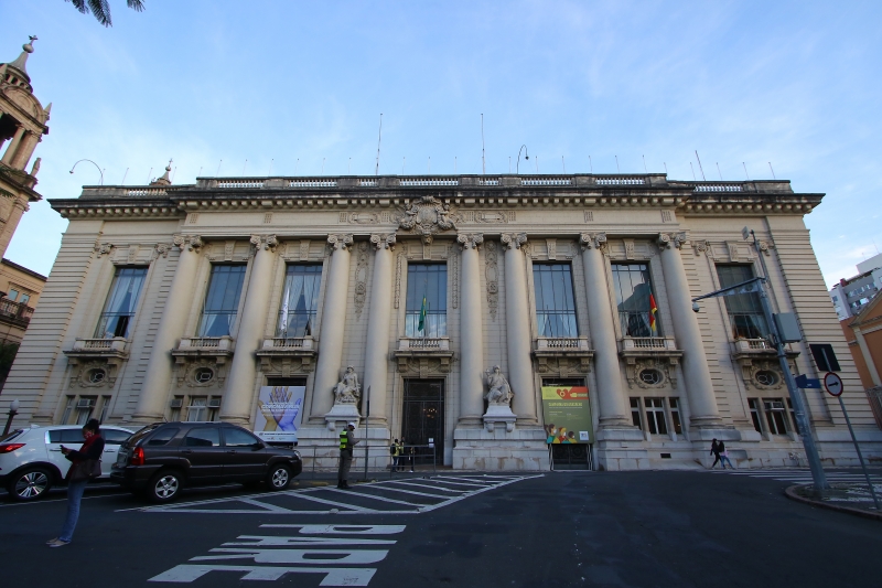 Cancelamento da divulgação do PIB do Rio Grande do Sul foi feito pouco antes do horário marcado pelo governo gaúcho