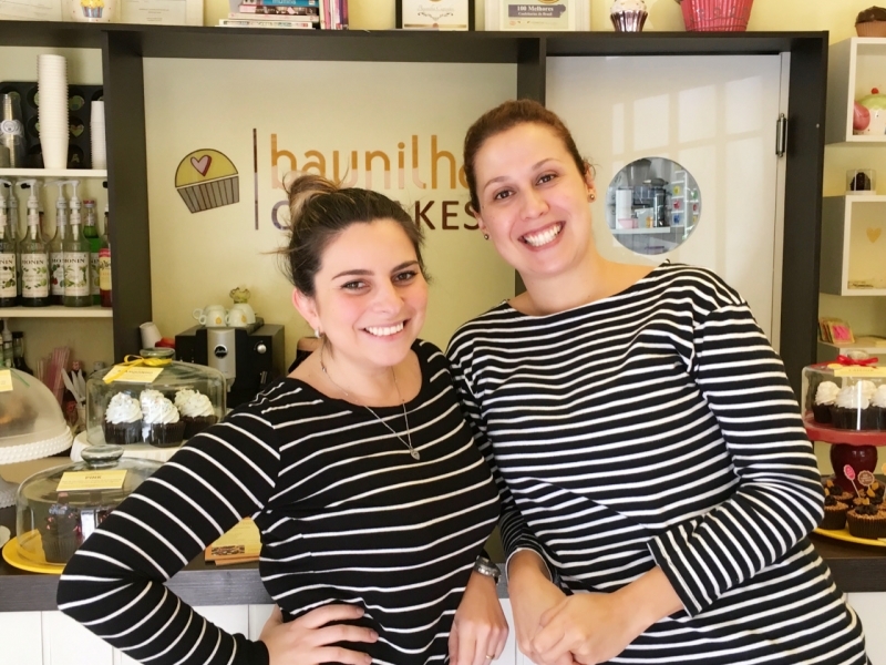 Dienefer Pucci e Sarah Alberti, sócias da Baunilha Cupcakes Foto: BAUNILHACUPCAKES/DIVULGAÇÃO/JC