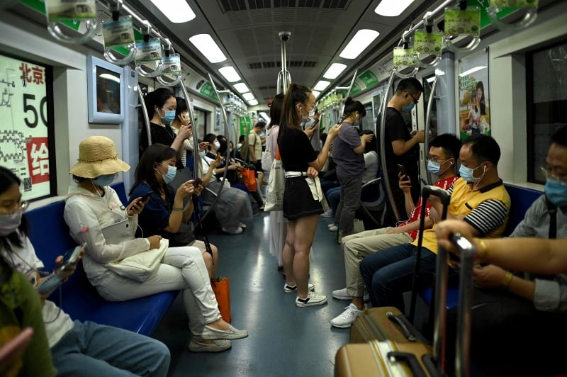 China soma 83.891 casos confirmados e 4.634 mortes pelo novo coronavírus