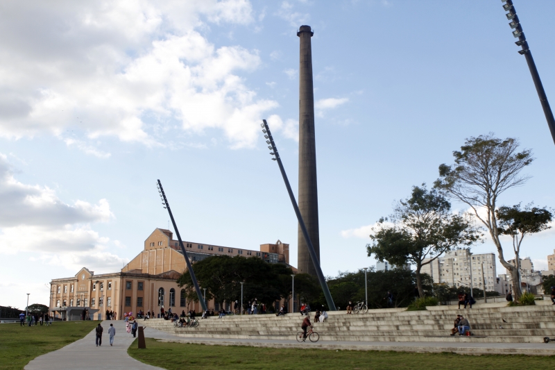 Decreto da prefeitura permite que comerciantes voltem a trabalhar no local