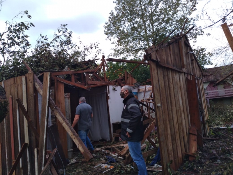 Iraí foi um das cidades mais atingidas pelas chuvas e ventos