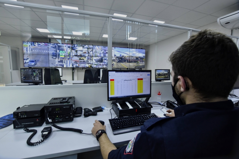 Central consegue fazer o monitoramento de 175 pontos da cidade