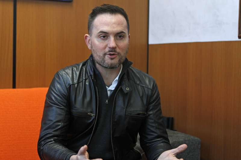 Fábio Ostermann, deputado pelo Partido Novo, propôs mecanismo para fiscalizar a retomada