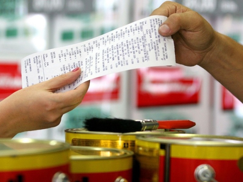 {'nm_midia_inter_thumb1':'https://www.jornaldocomercio.com/_midias/jpg/2020/07/06/206x137/1_con___nota_fiscal_eletronica___sefaz_rs-9090477.jpg', 'id_midia_tipo':'2', 'id_tetag_galer':'', 'id_midia':'5f03b97e88b57', 'cd_midia':9090477, 'ds_midia_link': 'https://www.jornaldocomercio.com/_midias/jpg/2020/07/06/con___nota_fiscal_eletronica___sefaz_rs-9090477.jpg', 'ds_midia': 'Reação dos setores foi comprovada pela emissão de notas fiscais ', 'ds_midia_credi': 'SEFAZ/DIVULGAÇÃO/JC', 'ds_midia_titlo': 'Reação dos setores foi comprovada pela emissão de notas fiscais ', 'cd_tetag': '1', 'cd_midia_w': '800', 'cd_midia_h': '600', 'align': 'Left'}