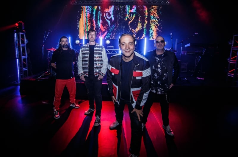 'Ilustre Guerreiro - Ao vivo' vai ao ar com depoimentos dos integrantes no Music Box Brazil