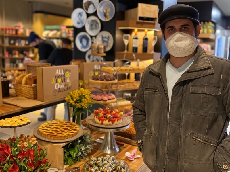 Tiago Leite explica que empresa ampliou mix do empório e inseriu novidades no cardápio