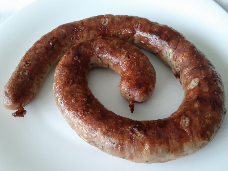 São pacotes de 500g, que lá custam R$ 27,90 cada